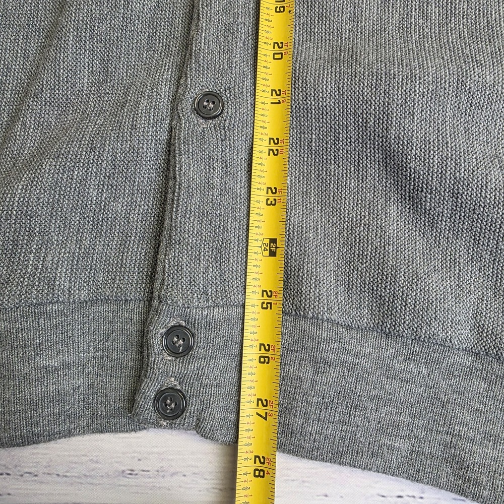 Vintage IZOD Cardigan Sweater Mens XL Gray Crest Logo USA Button Up Grandpa-core - Picture 7 of 9